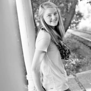 Meet your Posher, Makinzie